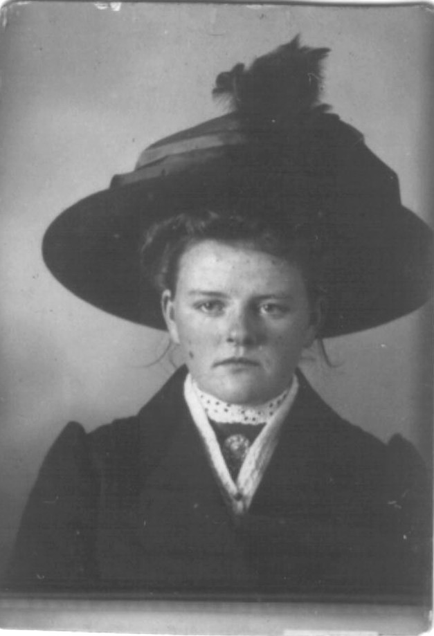 Klik voor foto in apart venster wilhelmijntje_vandenbroek_1896.jpg